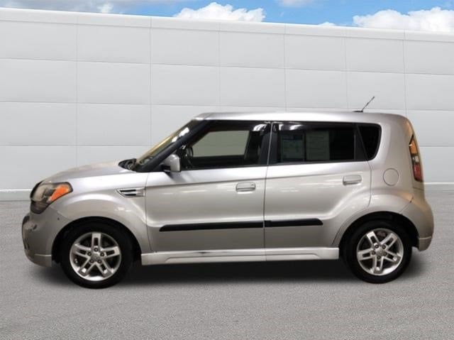 Used 2010 Kia Soul Exclaim with VIN KNDJT2A25A7703044 for sale in Hermantown, Minnesota